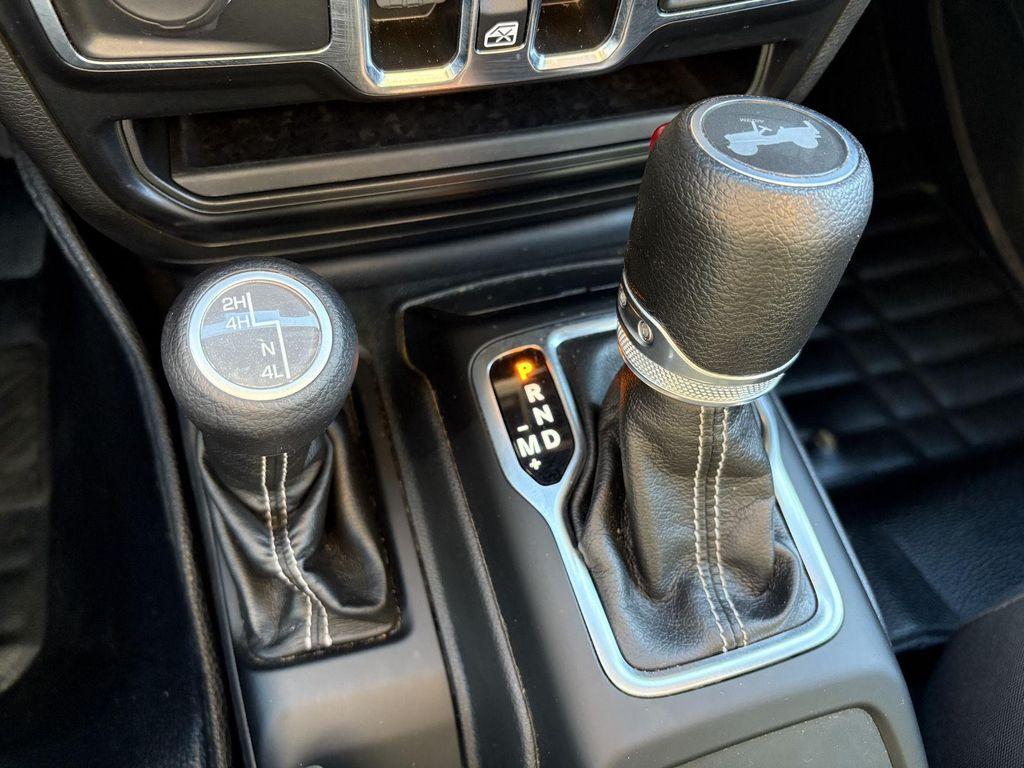 used 2022 Jeep Wrangler Unlimited car, priced at $27,395