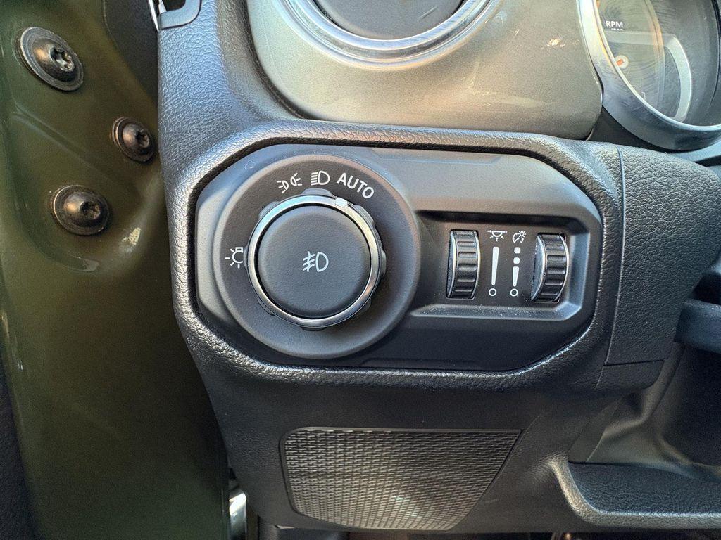 used 2022 Jeep Wrangler Unlimited car, priced at $27,395