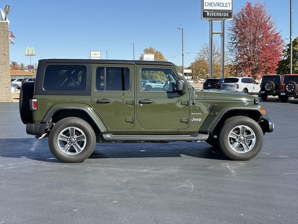 used 2022 Jeep Wrangler Unlimited car, priced at $27,395