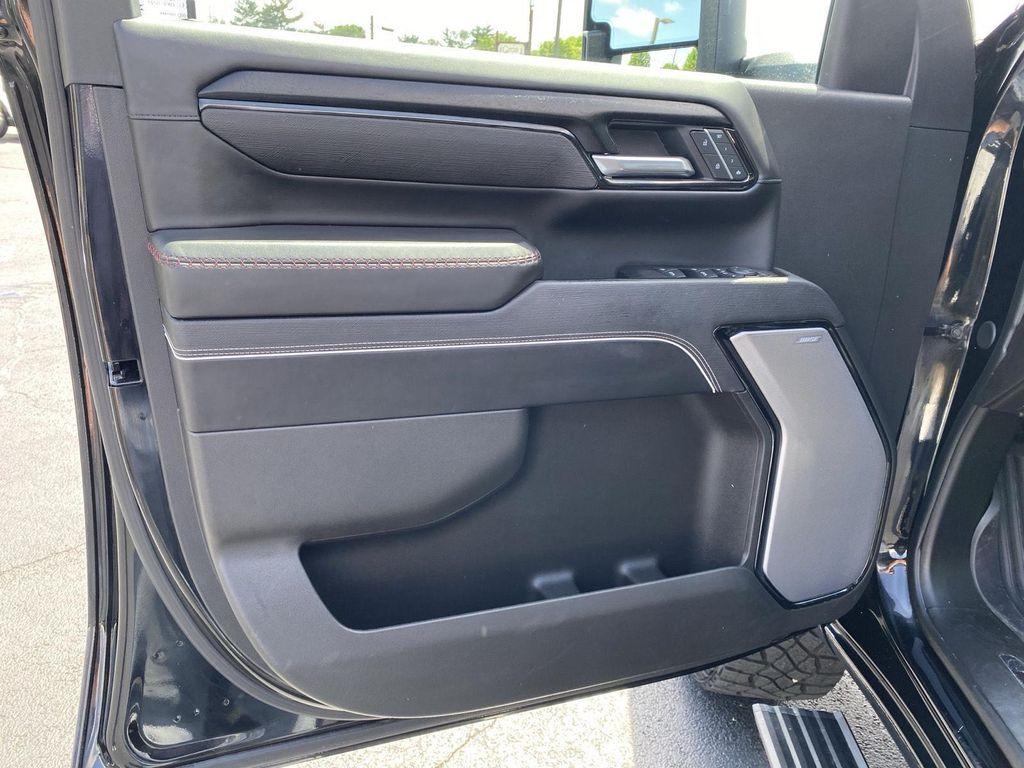 used 2025 GMC Sierra 2500 car, priced at $79,495