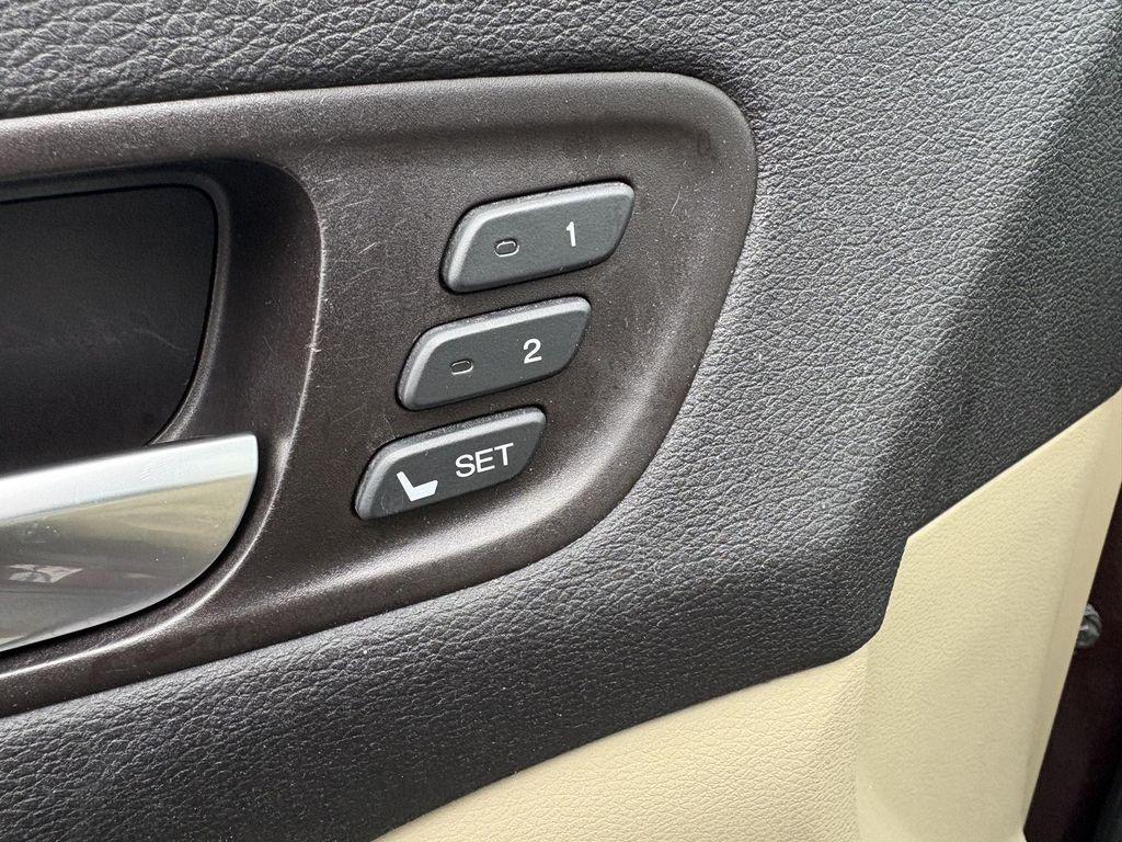 used 2016 Acura MDX car, priced at $15,989