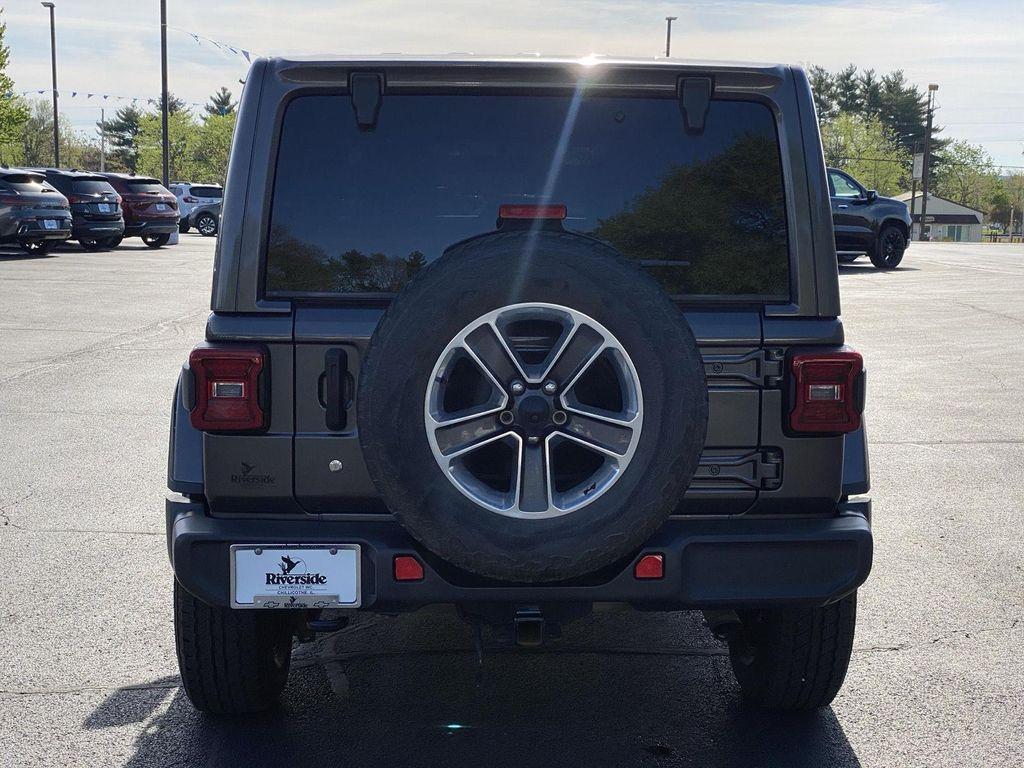 used 2018 Jeep Wrangler Unlimited car, priced at $21,943