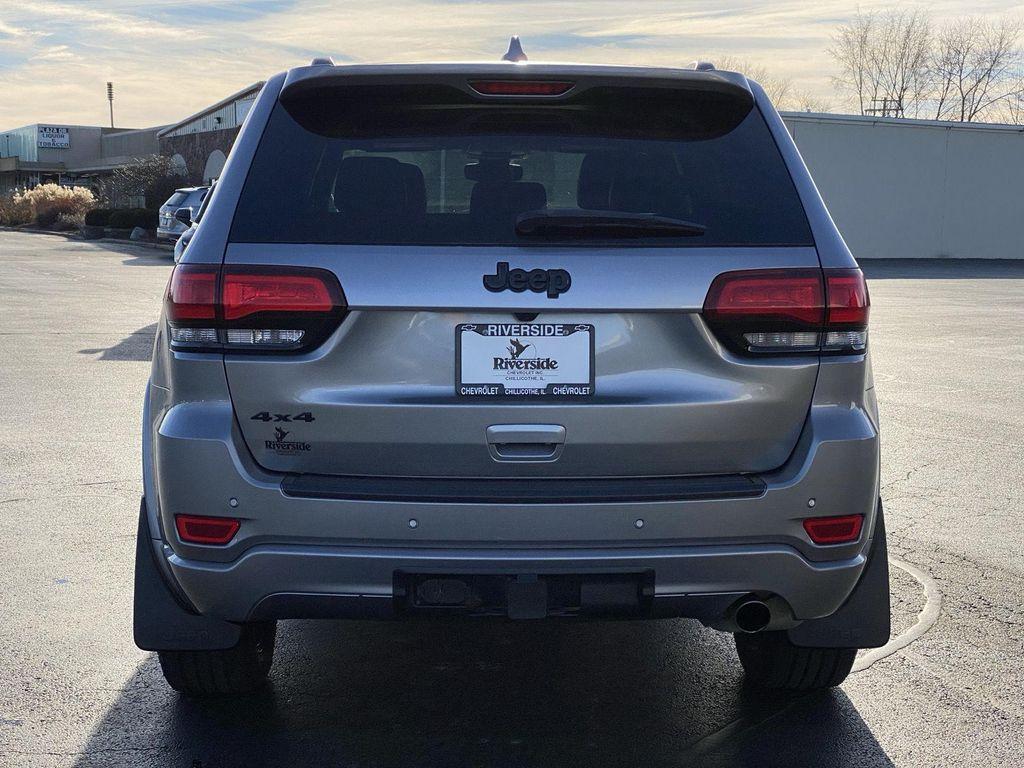 used 2021 Jeep Grand Cherokee car, priced at $21,490