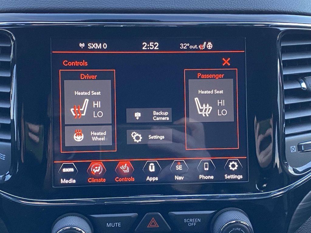 used 2021 Jeep Grand Cherokee car, priced at $21,490