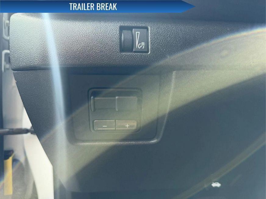 used 2024 Chevrolet Colorado car, priced at $30,995