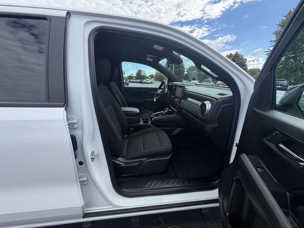 used 2024 Chevrolet Colorado car, priced at $30,995