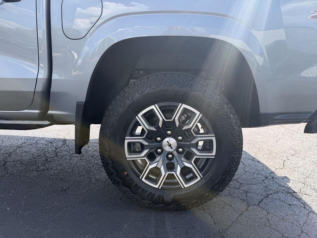 new 2026 Chevrolet Colorado car, priced at $47,303
