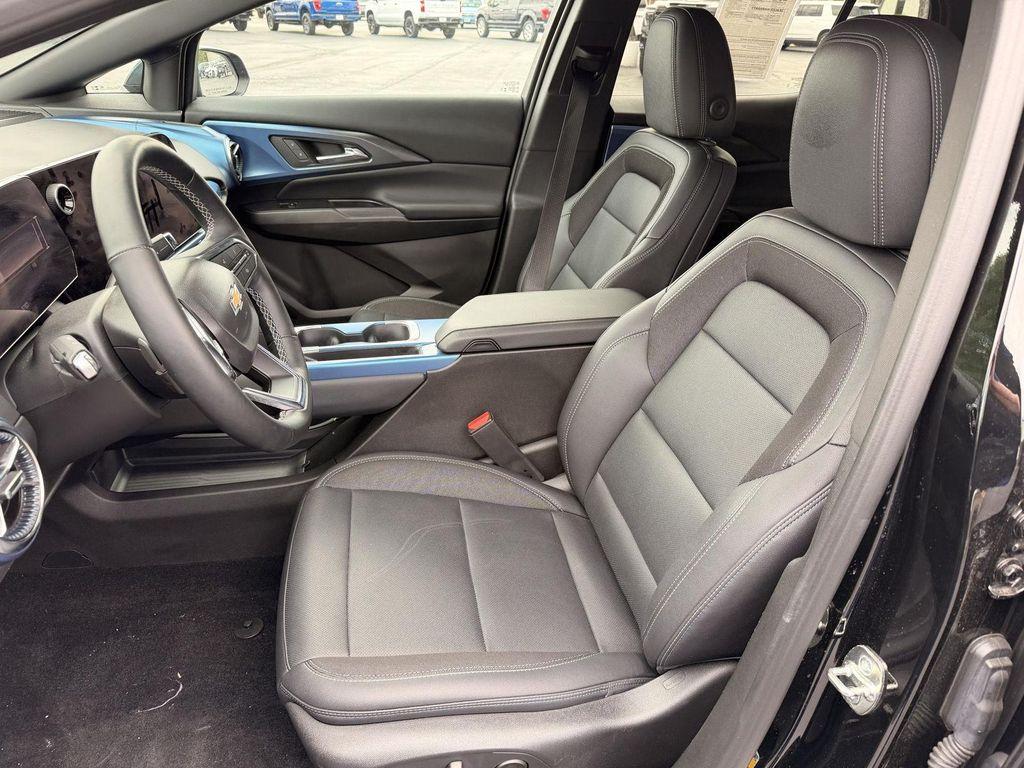 used 2025 Chevrolet Equinox EV car, priced at $25,898