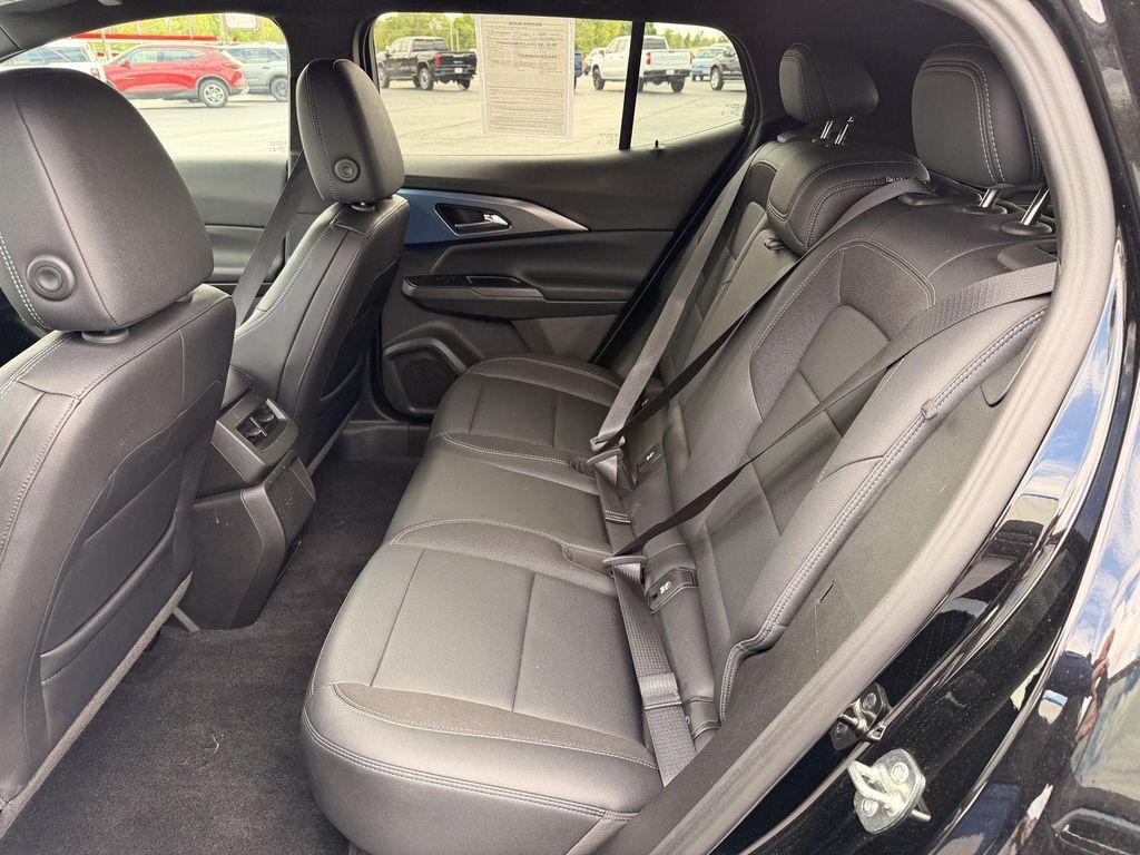 used 2025 Chevrolet Equinox EV car, priced at $25,898