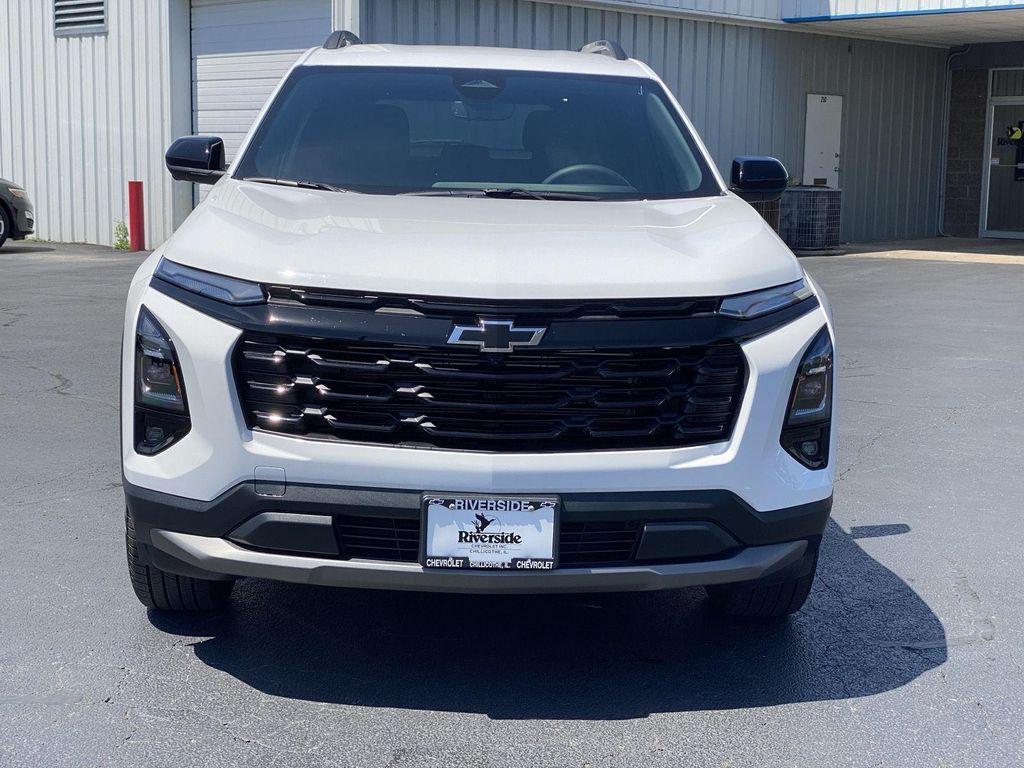 new 2026 Chevrolet Equinox car, priced at $32,138