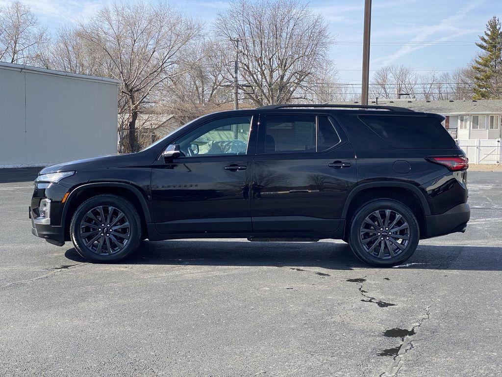used 2023 Chevrolet Traverse car, priced at $33,599