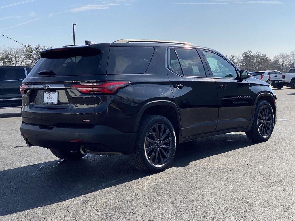 used 2023 Chevrolet Traverse car, priced at $33,599