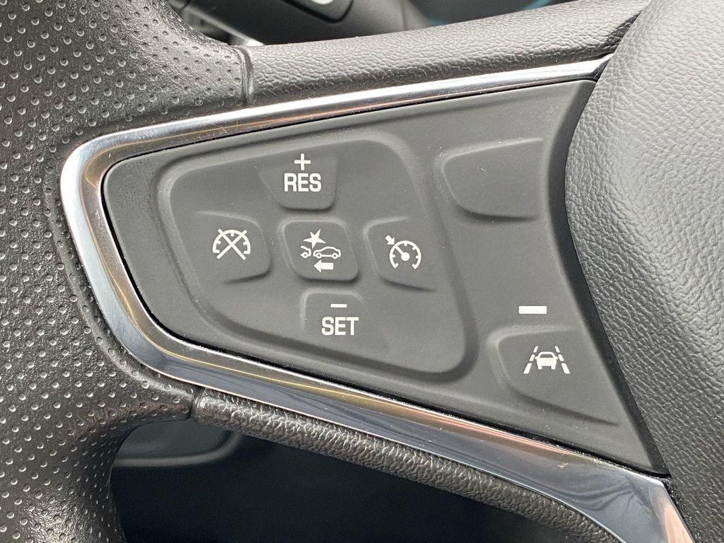 used 2021 Chevrolet Equinox car, priced at $14,495