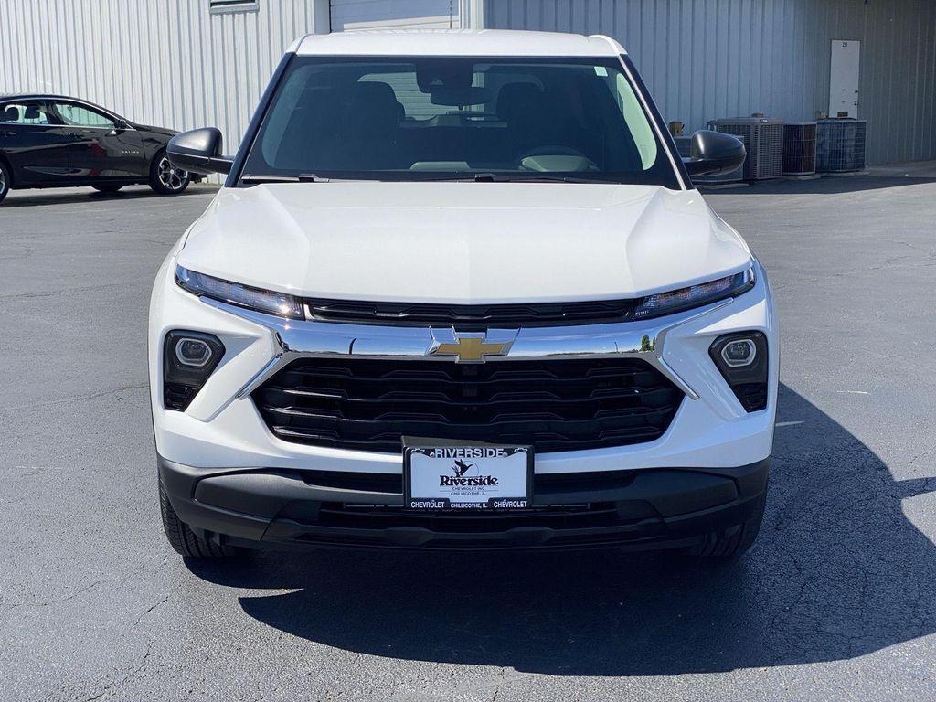new 2026 Chevrolet TrailBlazer car, priced at $26,436