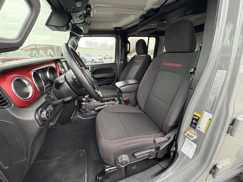 used 2021 Jeep Wrangler Unlimited car, priced at $32,934