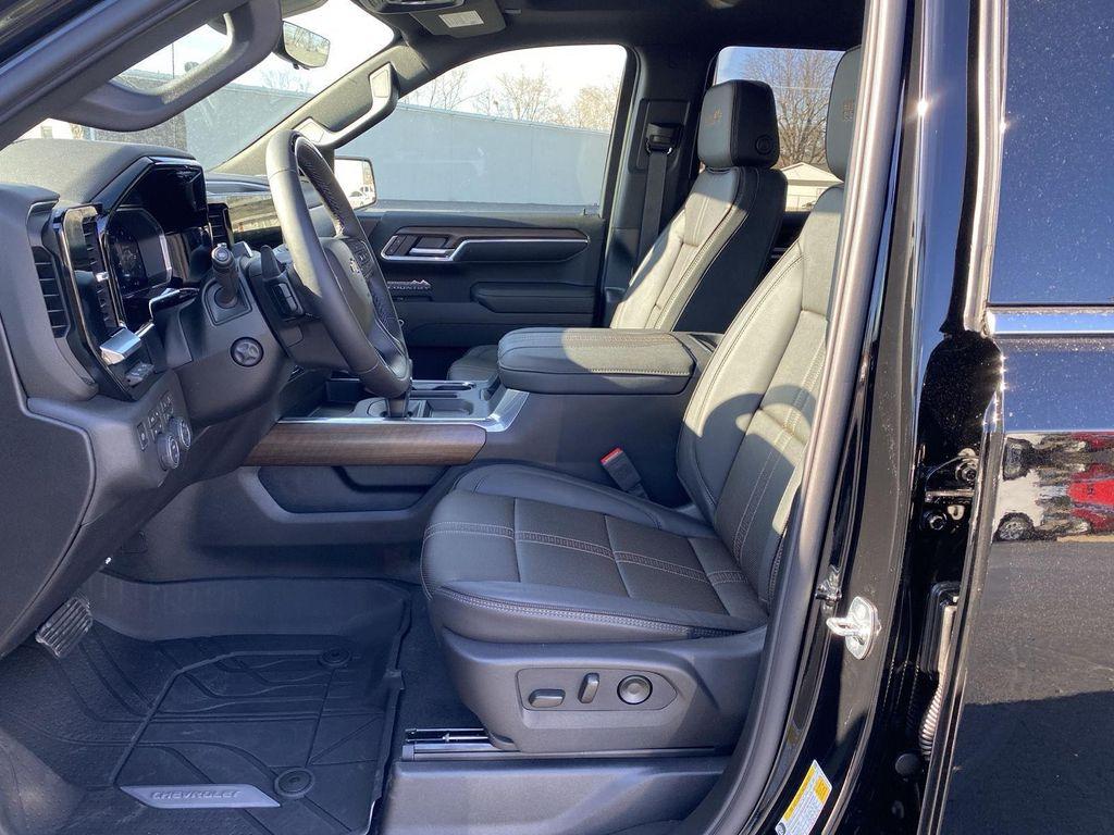 new 2026 Chevrolet Silverado 1500 car, priced at $67,910