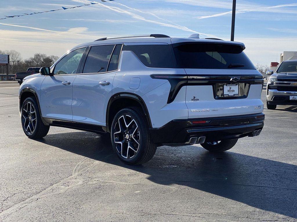 new 2026 Chevrolet Traverse car, priced at $57,400