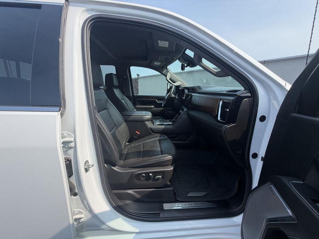 used 2025 GMC Sierra 2500 car, priced at $69,795