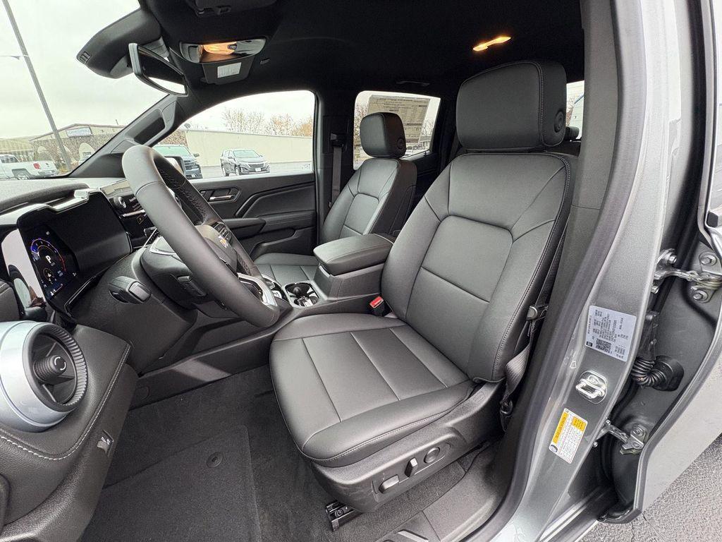 new 2026 Chevrolet Colorado car, priced at $40,534