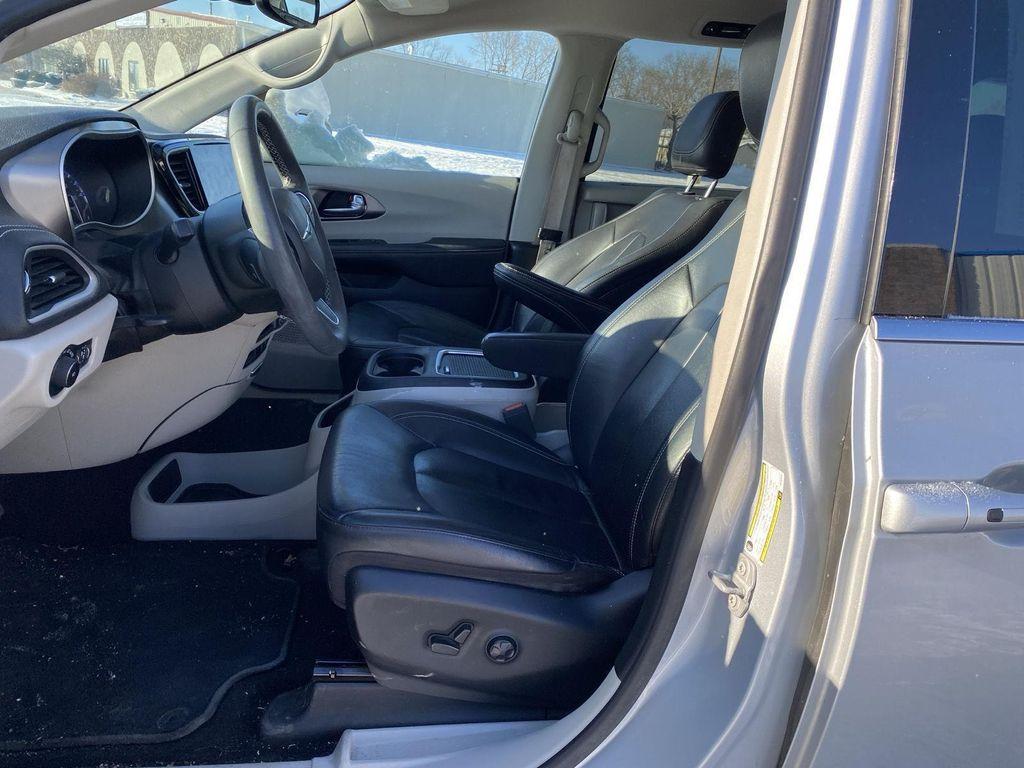 used 2022 Chrysler Pacifica car, priced at $24,464