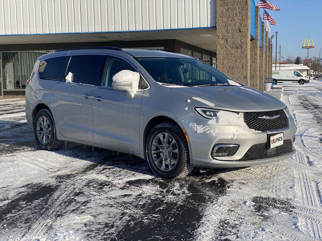 used 2022 Chrysler Pacifica car, priced at $24,464