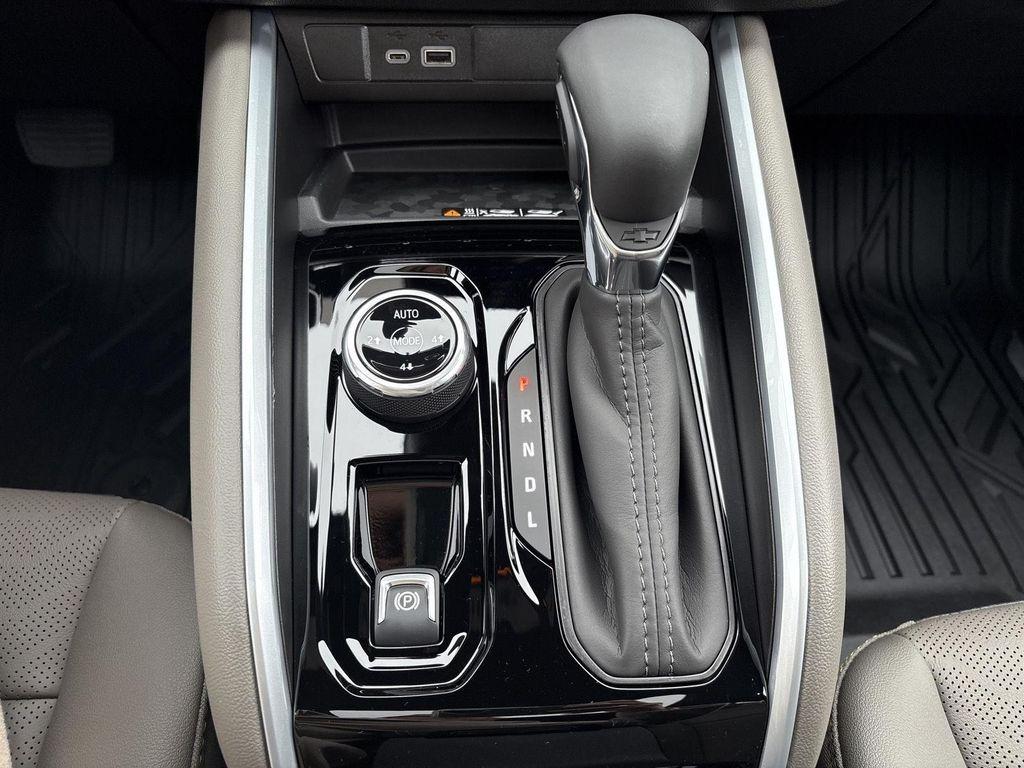 new 2026 Chevrolet Colorado car, priced at $50,610