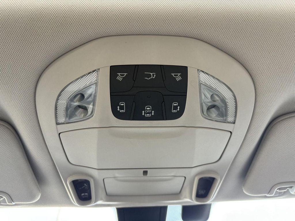 used 2020 Chrysler Pacifica car, priced at $20,896