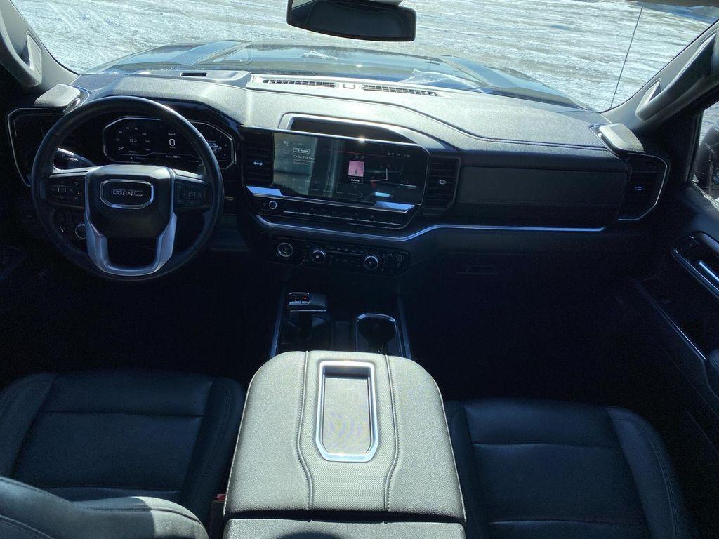 used 2022 GMC Sierra 1500 car, priced at $39,757