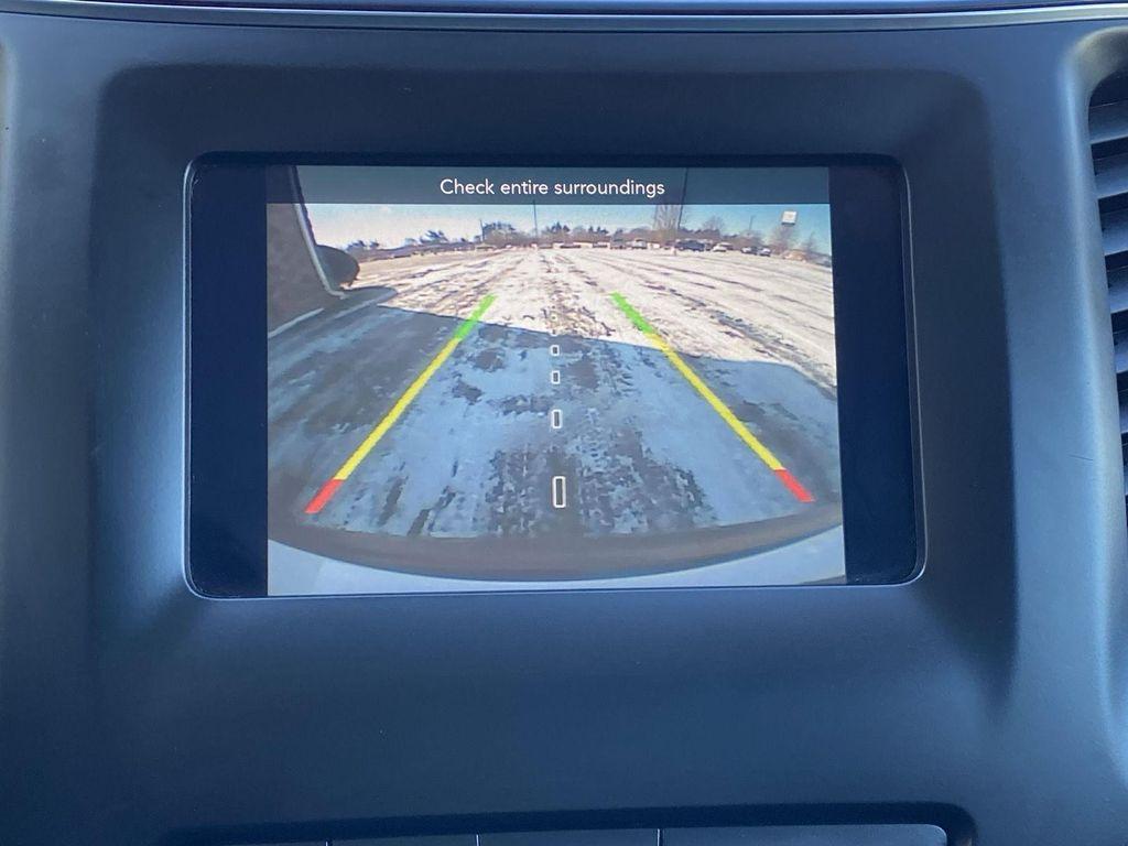 used 2019 Jeep Cherokee car, priced at $14,989