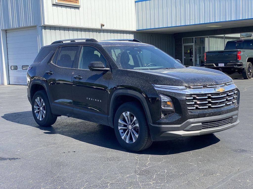 used 2025 Chevrolet Equinox car, priced at $25,990