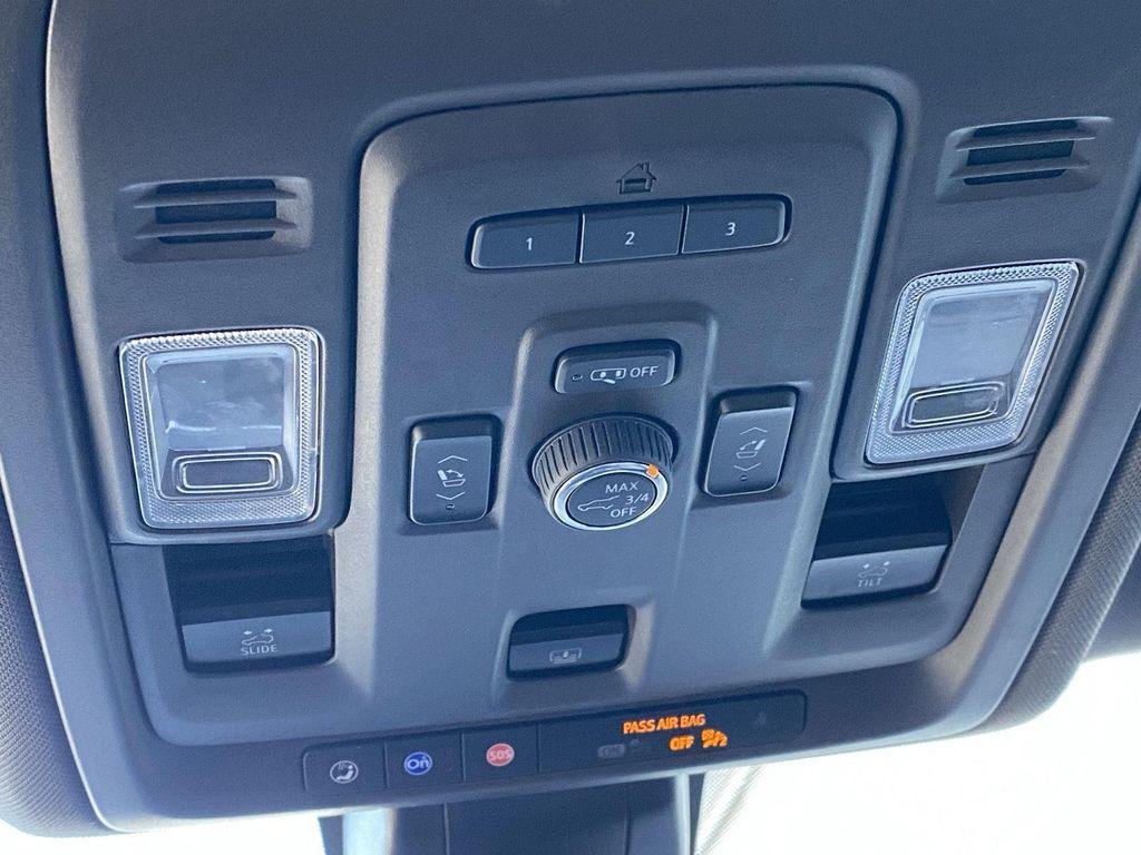 used 2022 GMC Yukon car, priced at $39,890