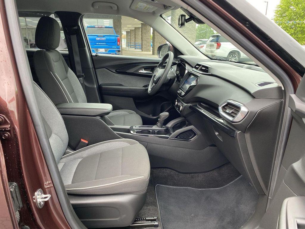 used 2023 Chevrolet TrailBlazer car, priced at $22,880