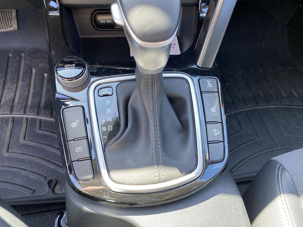 used 2024 Kia Seltos car, priced at $23,251