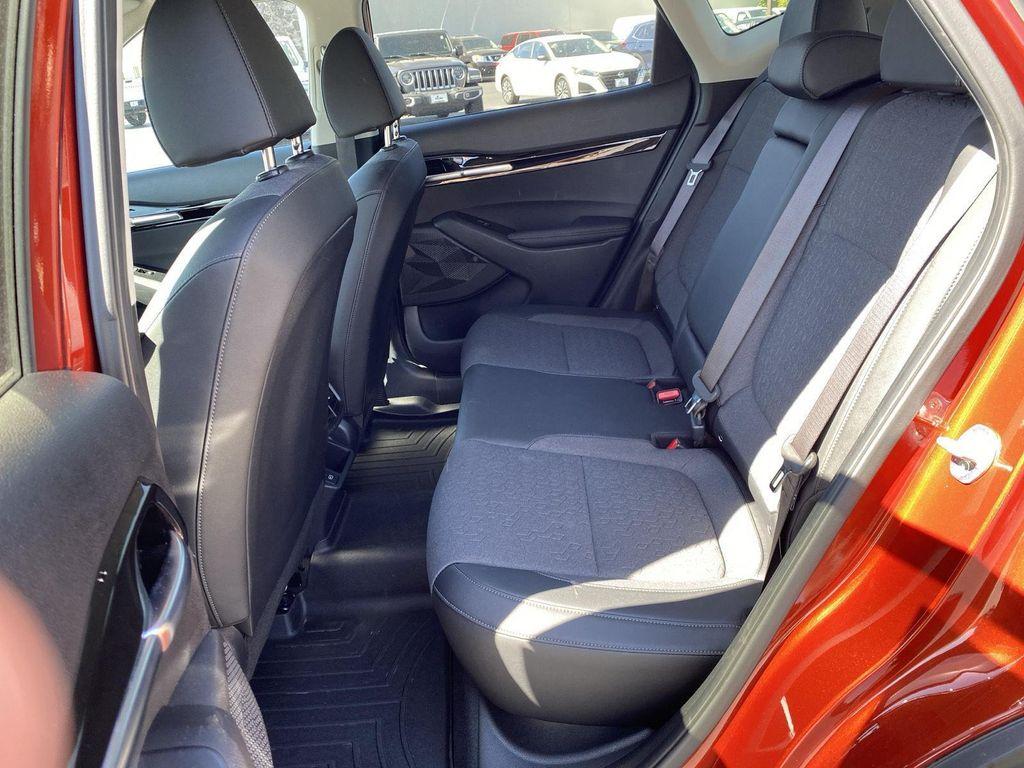used 2024 Kia Seltos car, priced at $23,251