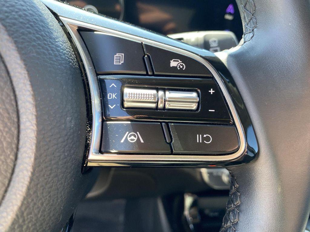 used 2024 Kia Seltos car, priced at $23,251