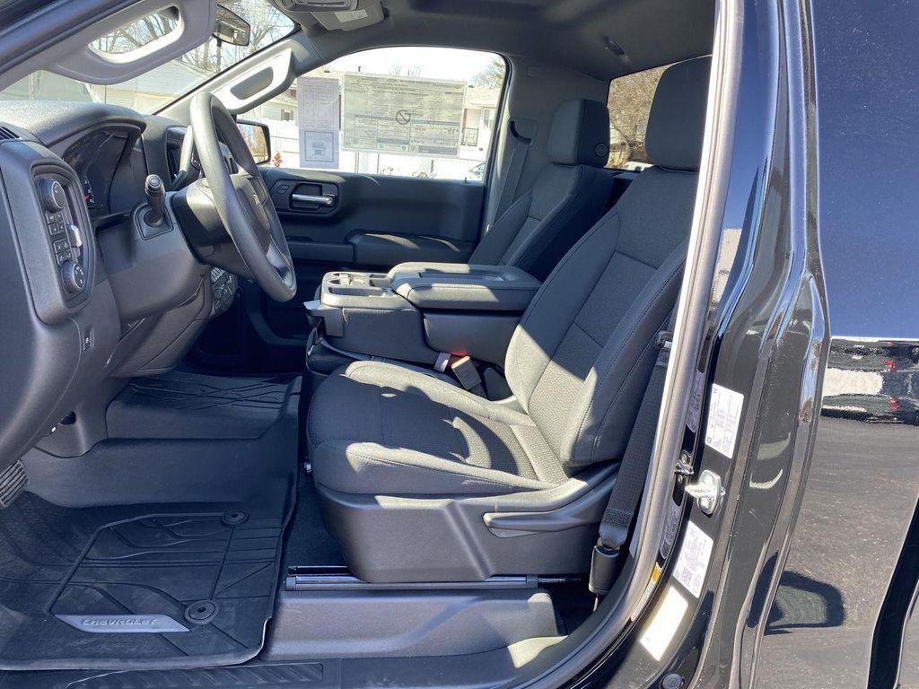 new 2026 Chevrolet Silverado 1500 car, priced at $45,985