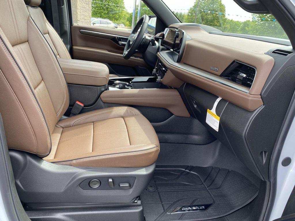new 2026 Chevrolet Suburban car, priced at $96,553