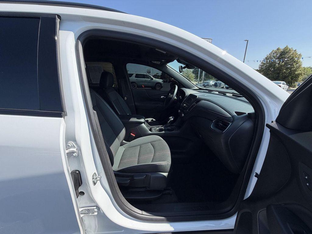 used 2023 Chevrolet Equinox car, priced at $20,495