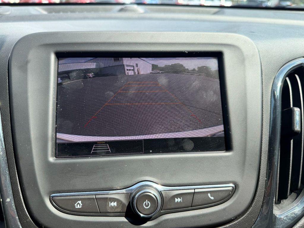 used 2023 Chevrolet Equinox car, priced at $21,695