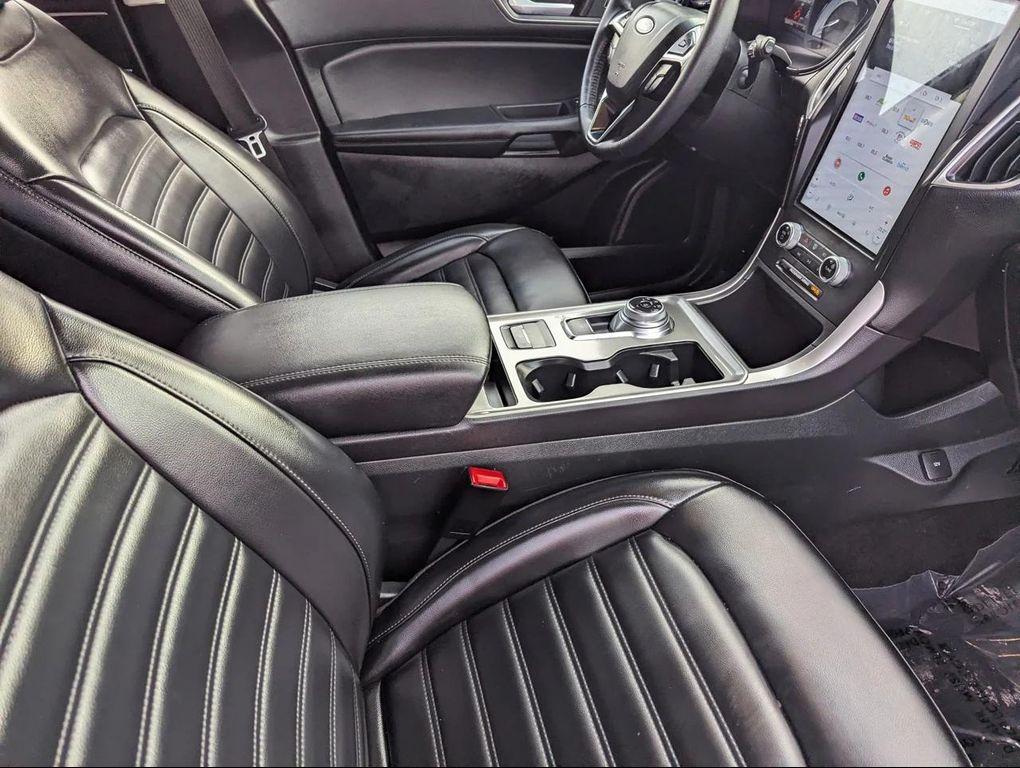 used 2024 Ford Edge car, priced at $19,988