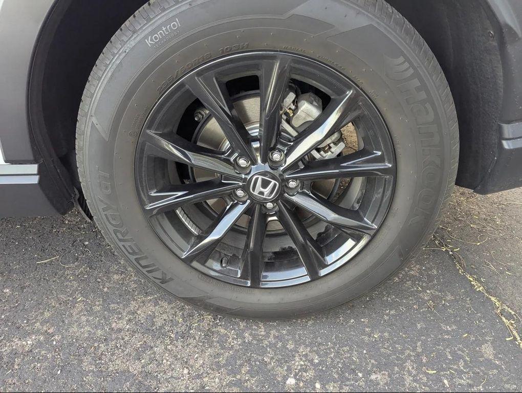 used 2024 Honda CR-V Hybrid car, priced at $30,855