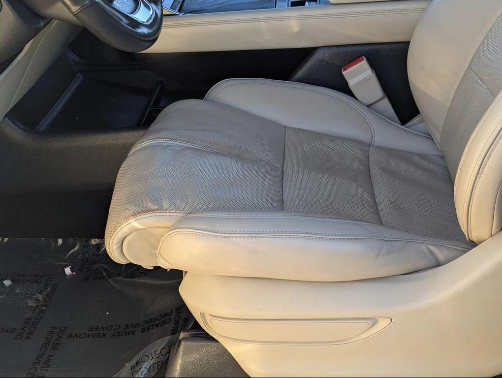 used 2018 Lincoln Navigator car, priced at $30,288