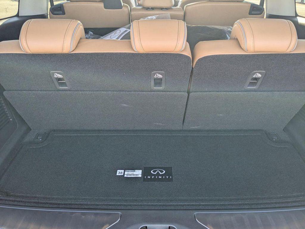 new 2026 INFINITI QX80 car, priced at $93,167