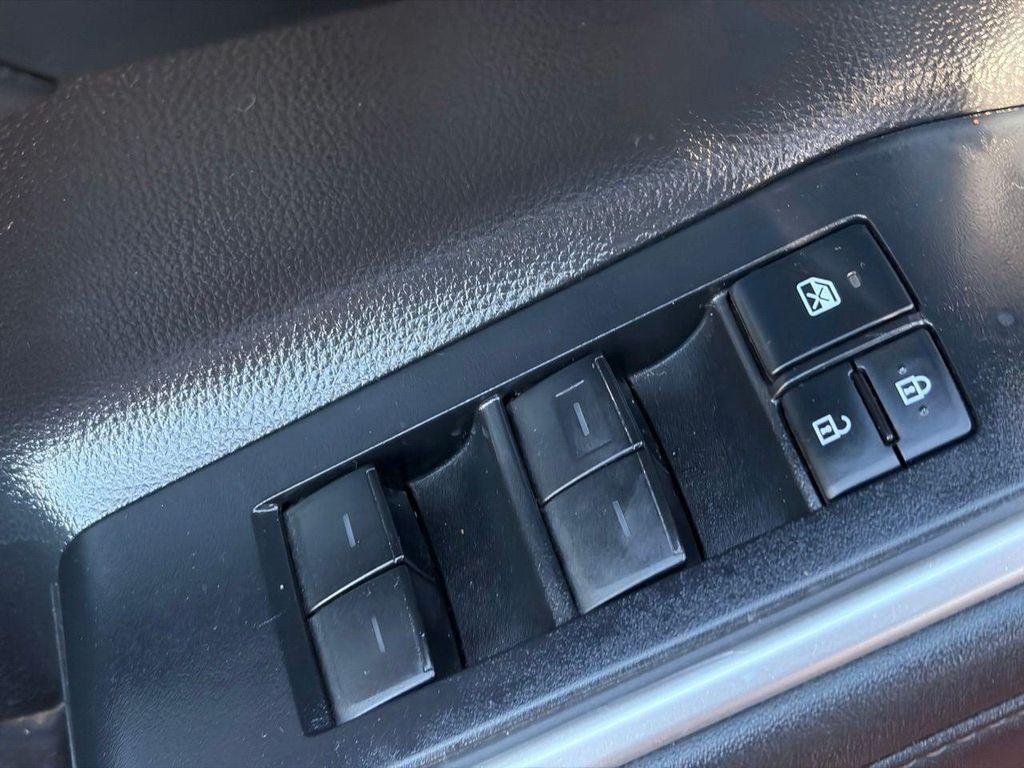 used 2021 Toyota Highlander car, priced at $25,477