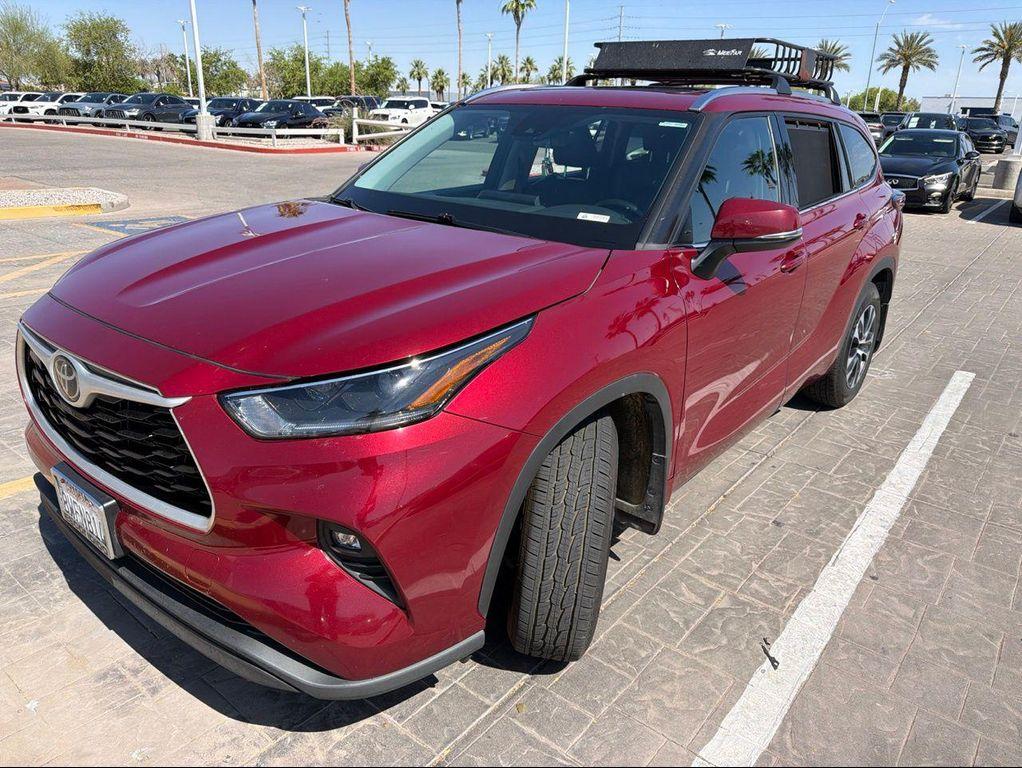 used 2021 Toyota Highlander car, priced at $28,488