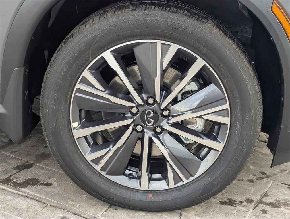 new 2026 INFINITI QX60 car, priced at $62,405