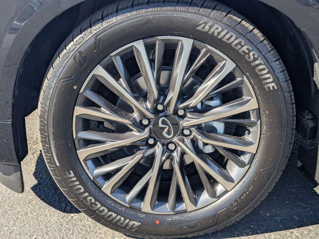 new 2026 INFINITI QX80 car, priced at $117,715