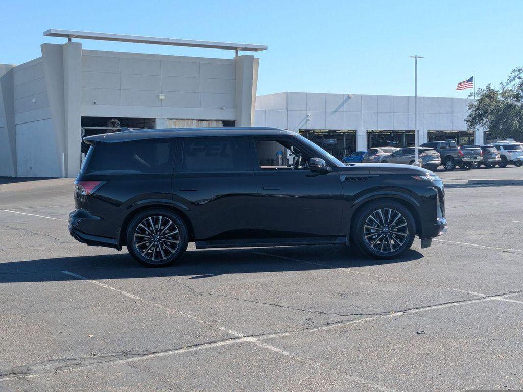 new 2026 INFINITI QX80 car, priced at $117,715