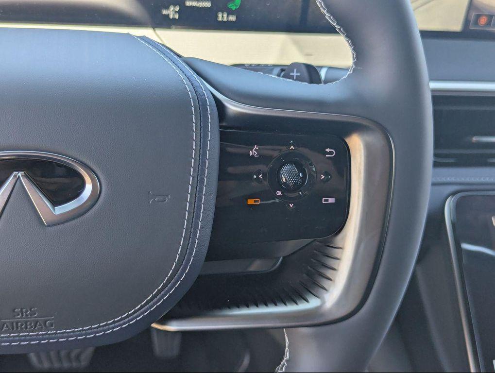 new 2027 INFINITI QX80 car, priced at $107,634