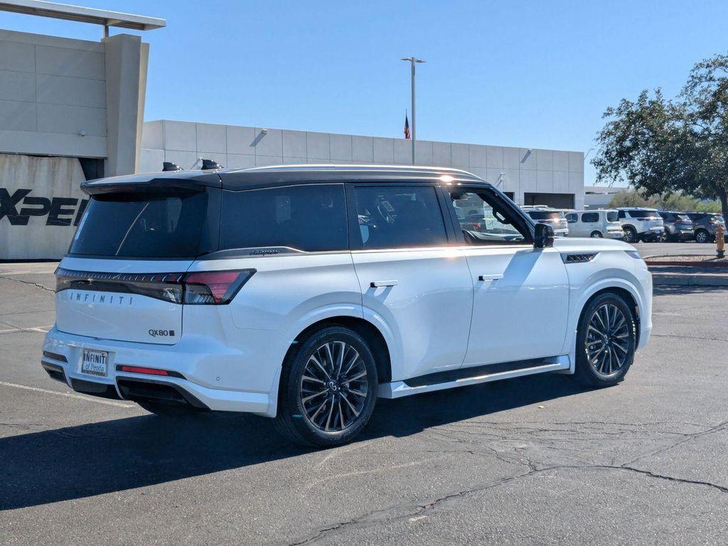 new 2026 INFINITI QX80 car, priced at $117,920